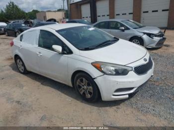  Salvage Kia Forte