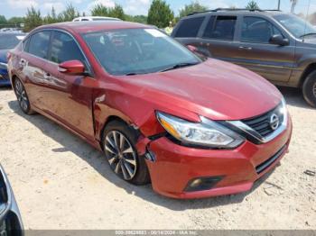  Salvage Nissan Altima