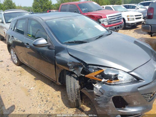  Salvage Mazda Mazda3