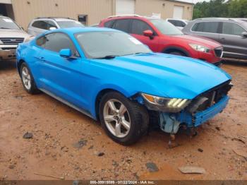  Salvage Ford Mustang