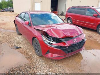  Salvage Hyundai ELANTRA