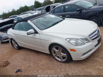  Salvage Mercedes-Benz E-Class