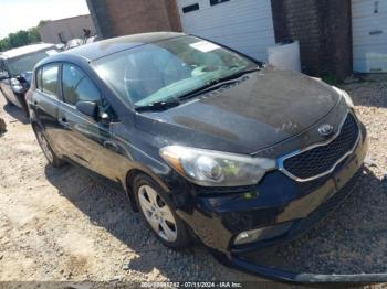  Salvage Kia Forte