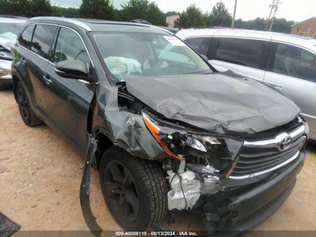  Salvage Toyota Highlander