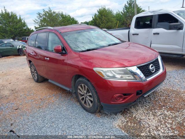  Salvage Nissan Pathfinder