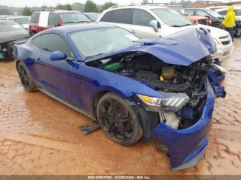  Salvage Ford Mustang