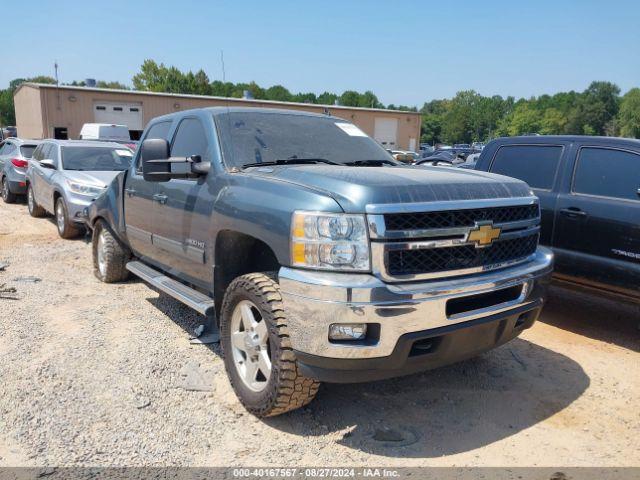  Salvage Chevrolet Silverado 2500