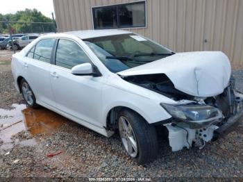  Salvage Toyota Camry