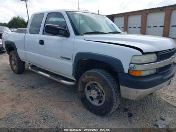  Salvage Chevrolet Silverado 2500