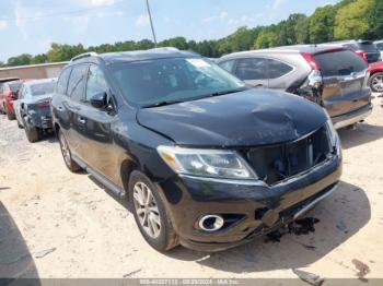  Salvage Nissan Pathfinder