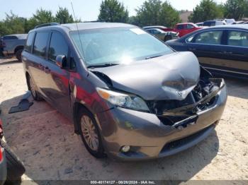  Salvage Toyota Sienna