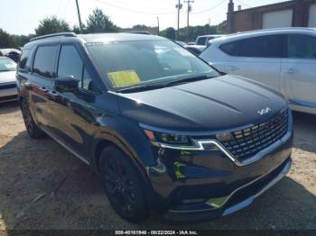  Salvage Kia Carnival