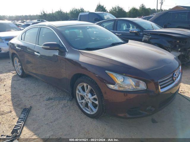  Salvage Nissan Maxima