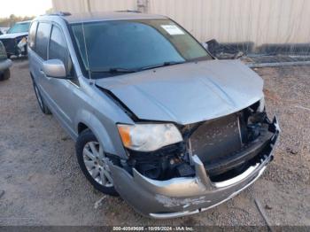  Salvage Chrysler Town & Country