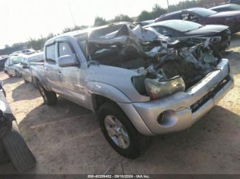  Salvage Toyota Tacoma