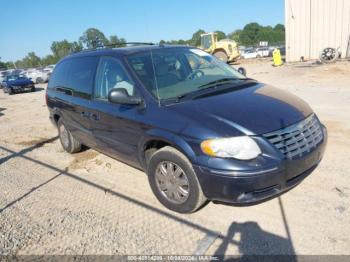  Salvage Chrysler Town & Country