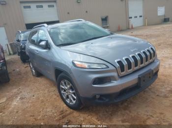  Salvage Jeep Cherokee