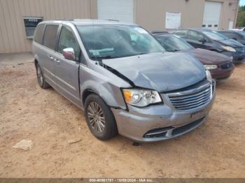  Salvage Chrysler Town & Country