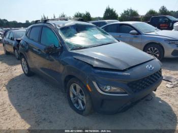  Salvage Hyundai KONA