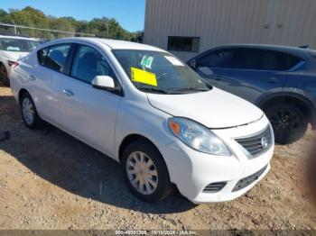  Salvage Nissan Versa