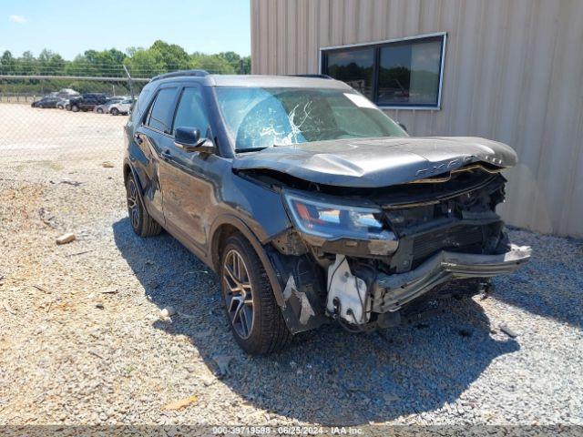  Salvage Ford Explorer