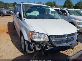  Salvage Dodge Grand Caravan