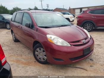  Salvage Toyota Sienna