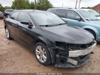  Salvage Chrysler 200