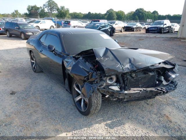  Salvage Dodge Challenger