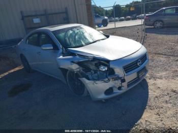  Salvage Nissan Maxima