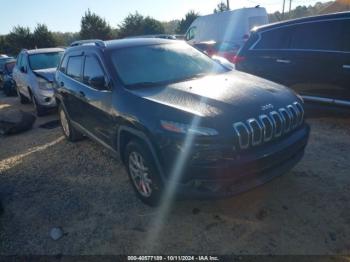  Salvage Jeep Cherokee