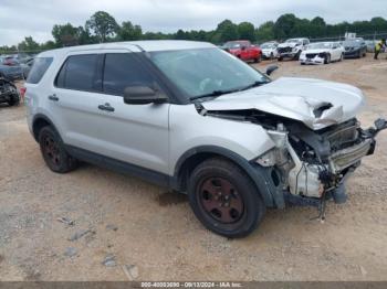  Salvage Ford Police Interceptor Utilit