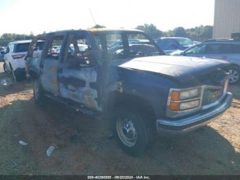  Salvage GMC Suburban 2500