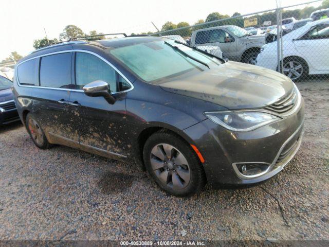  Salvage Chrysler Pacifica