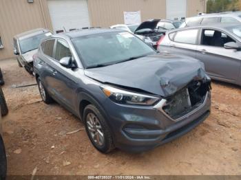  Salvage Hyundai TUCSON