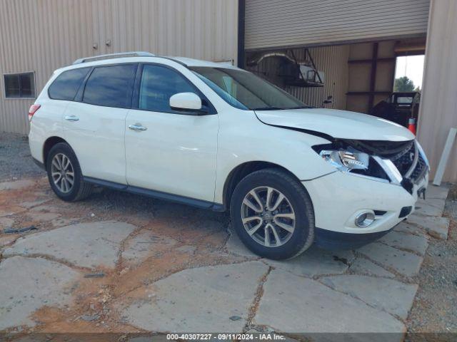  Salvage Nissan Pathfinder