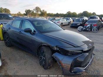  Salvage Toyota Crown