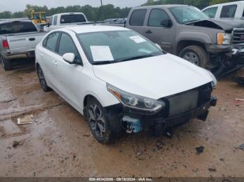  Salvage Kia Forte