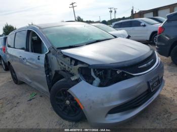  Salvage Chrysler Voyager