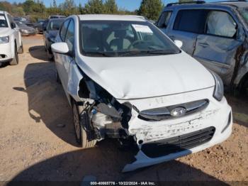  Salvage Hyundai ACCENT