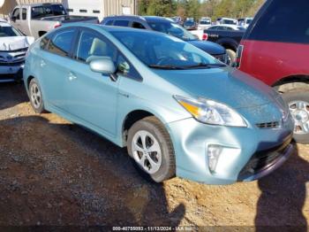  Salvage Toyota Prius