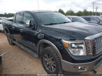  Salvage Nissan Titan