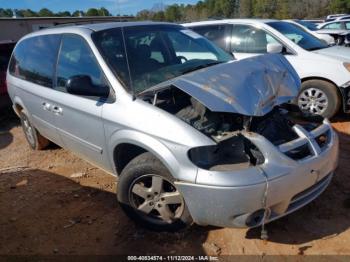  Salvage Dodge Grand Caravan