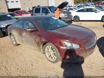  Salvage Nissan Maxima