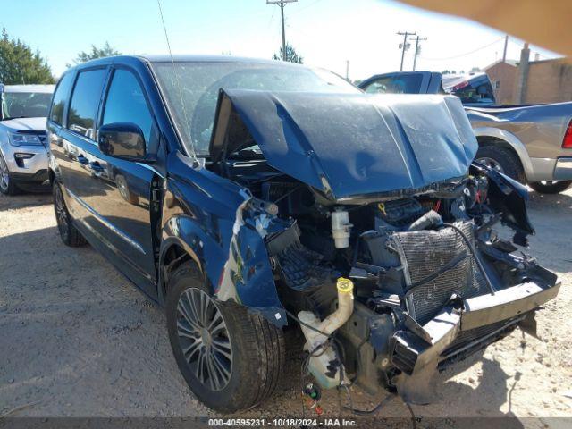  Salvage Chrysler Town & Country