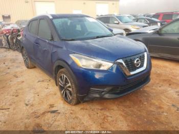  Salvage Nissan Kicks