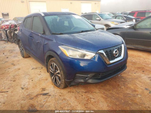  Salvage Nissan Kicks