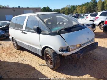  Salvage Toyota Previa