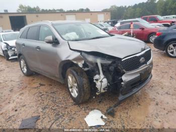  Salvage Kia Sorento