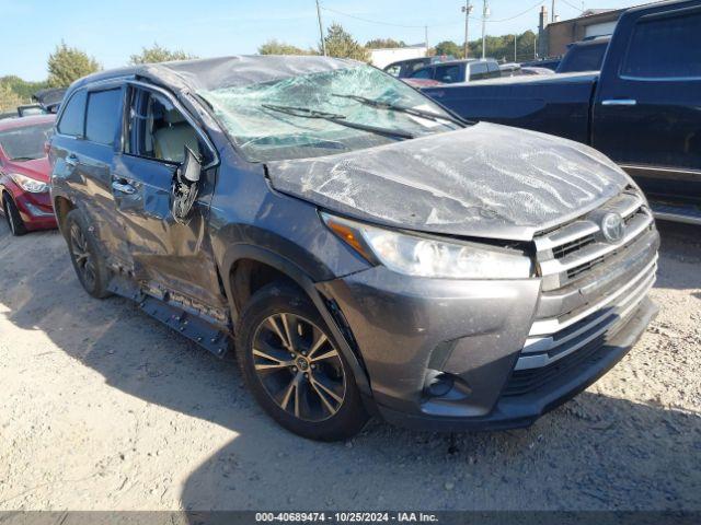  Salvage Toyota Highlander